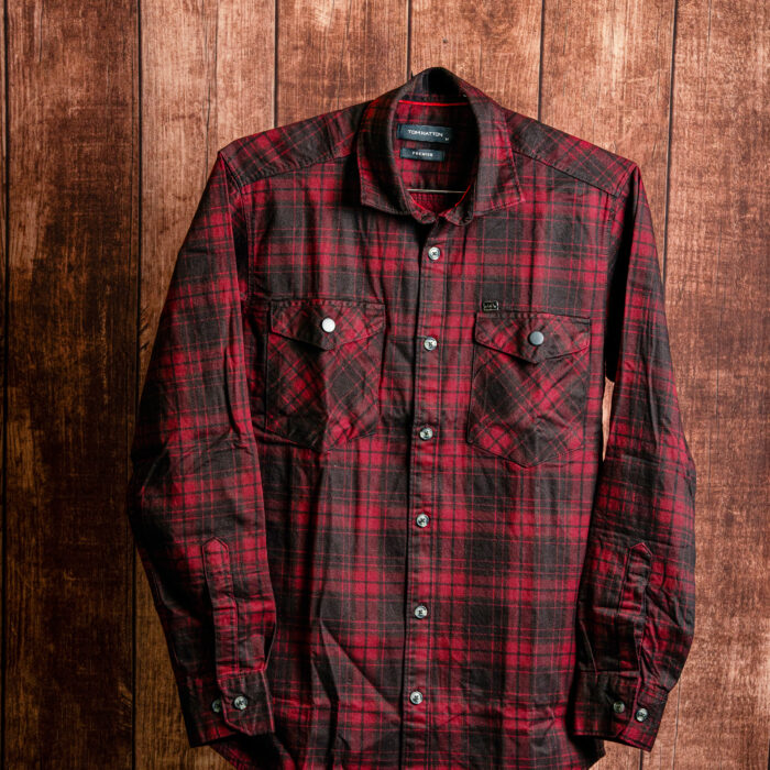 Storm Rider Graphic Red Plaid Shirt